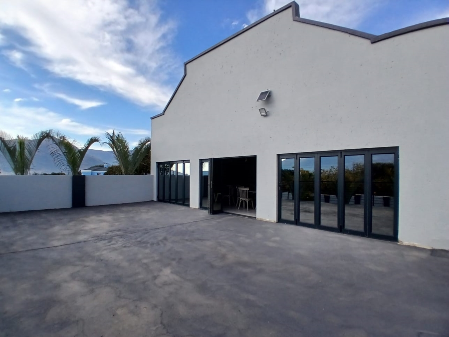 Commercial Property for Sale in Olifantsnek North West